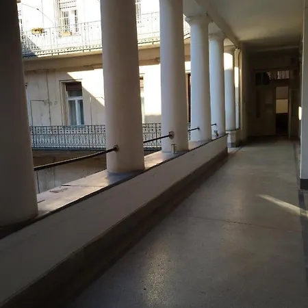 Big Apartman In Vaci Street